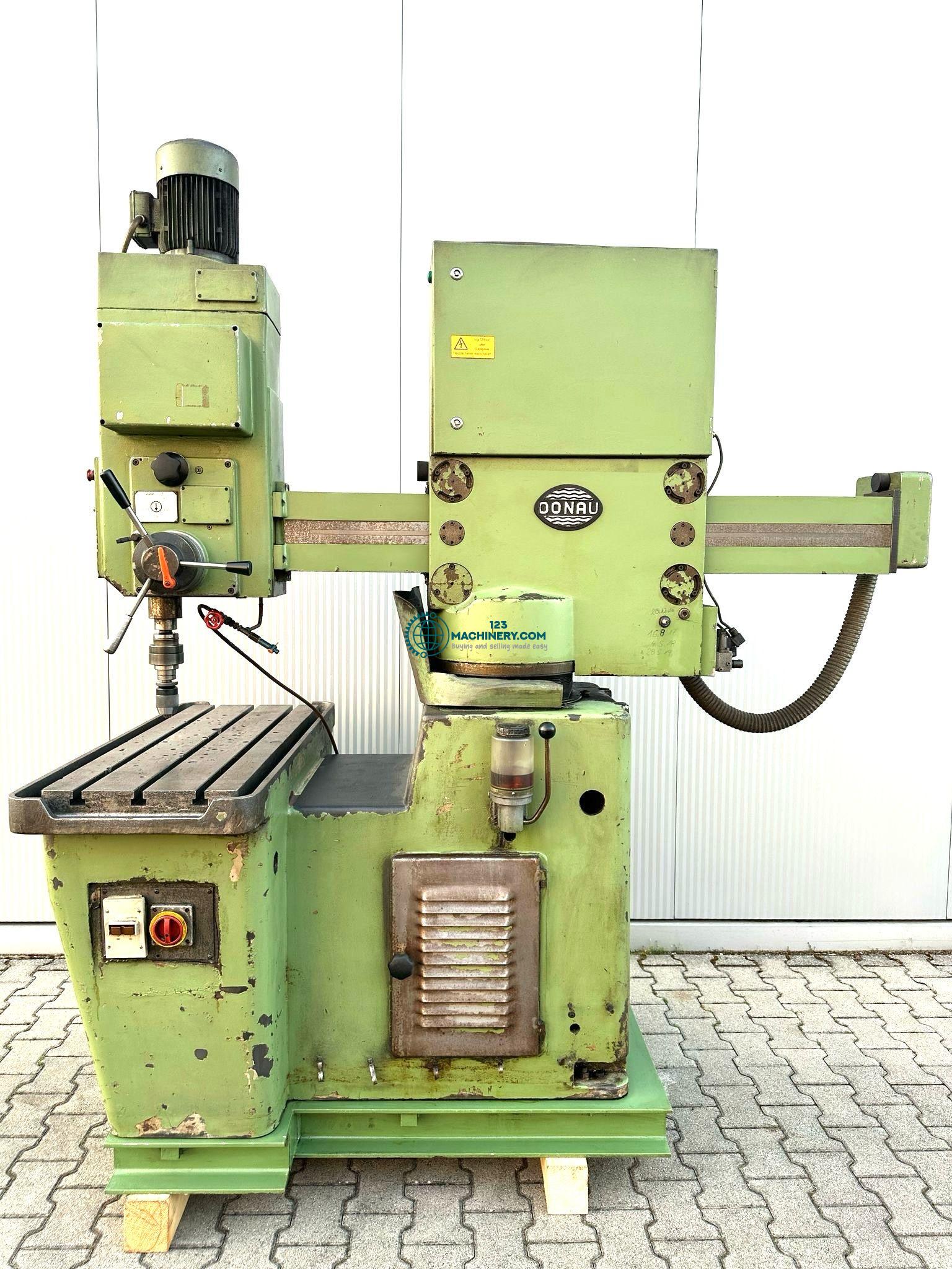 DONAU DR 40z Schnellradialbohrmaschine
